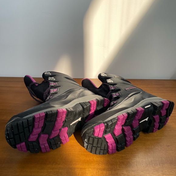 Columbia Women’s Bugaboot boot - Picture 3 of 5